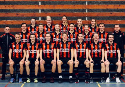 Teamfoto K.V. Mid-Fryslân / Jansma Burdaard Selectie Seizoen 2018/2019