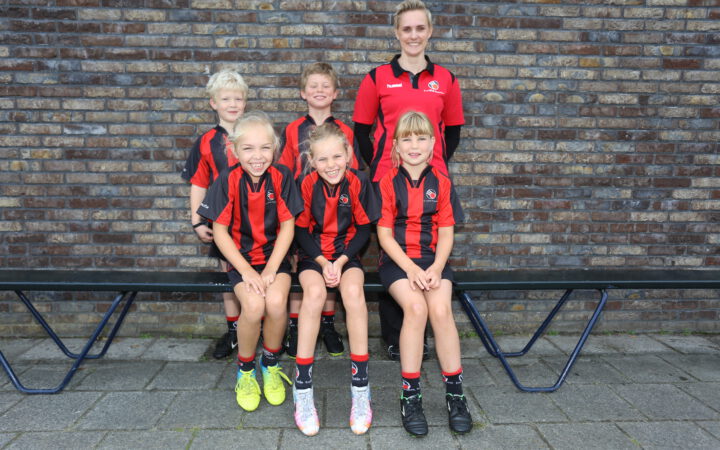 K.V. Mid-Fryslân / Jansma Burdaard E2 Seizoen 2018/2019