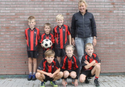 K.V. Mid-Fryslân / Jansma Burdaard E4 Seizoen 2018/2019