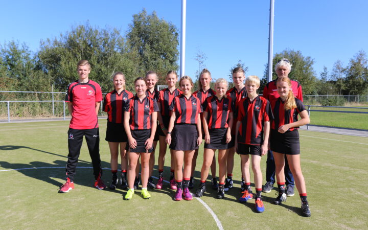Teamfoto K.V. Mid-Fryslân / Jansma Burdaard B3 Seizoen 2019/2020