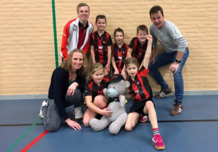 Teamfoto K.V. Mid-Fryslân / Jansma Burdaard E5 Seizoen 2019/2020